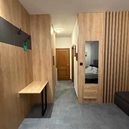 Couette-café White Stone 4*