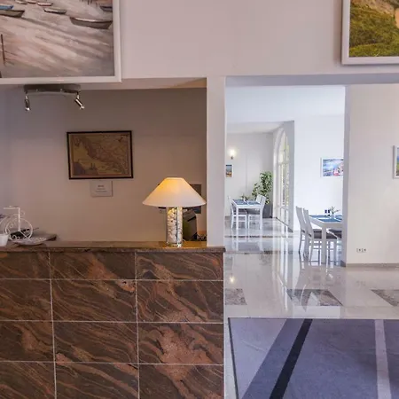 White Stone 4* Promajna