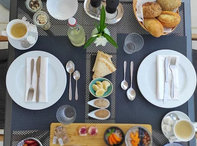 White Stone فندق مبيت وإفطار 4*