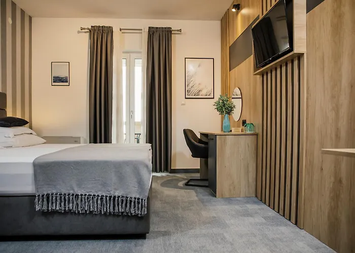 White Stone فندق مبيت وإفطار 4*